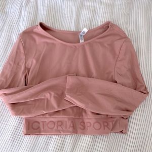 Victoria Sport Long Sleeve Crop Top
